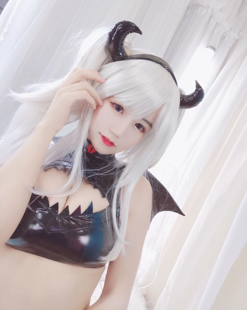 ảnh cosplay hentai 12