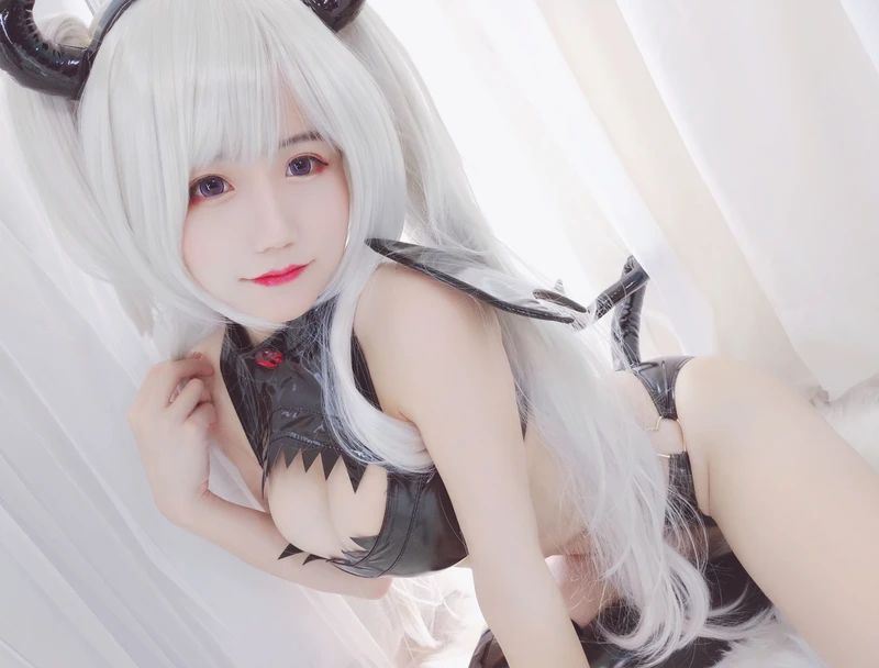 ảnh cosplay hentai 14